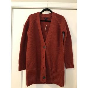 GAP Long V-Neck Cardigan Knit Sweater